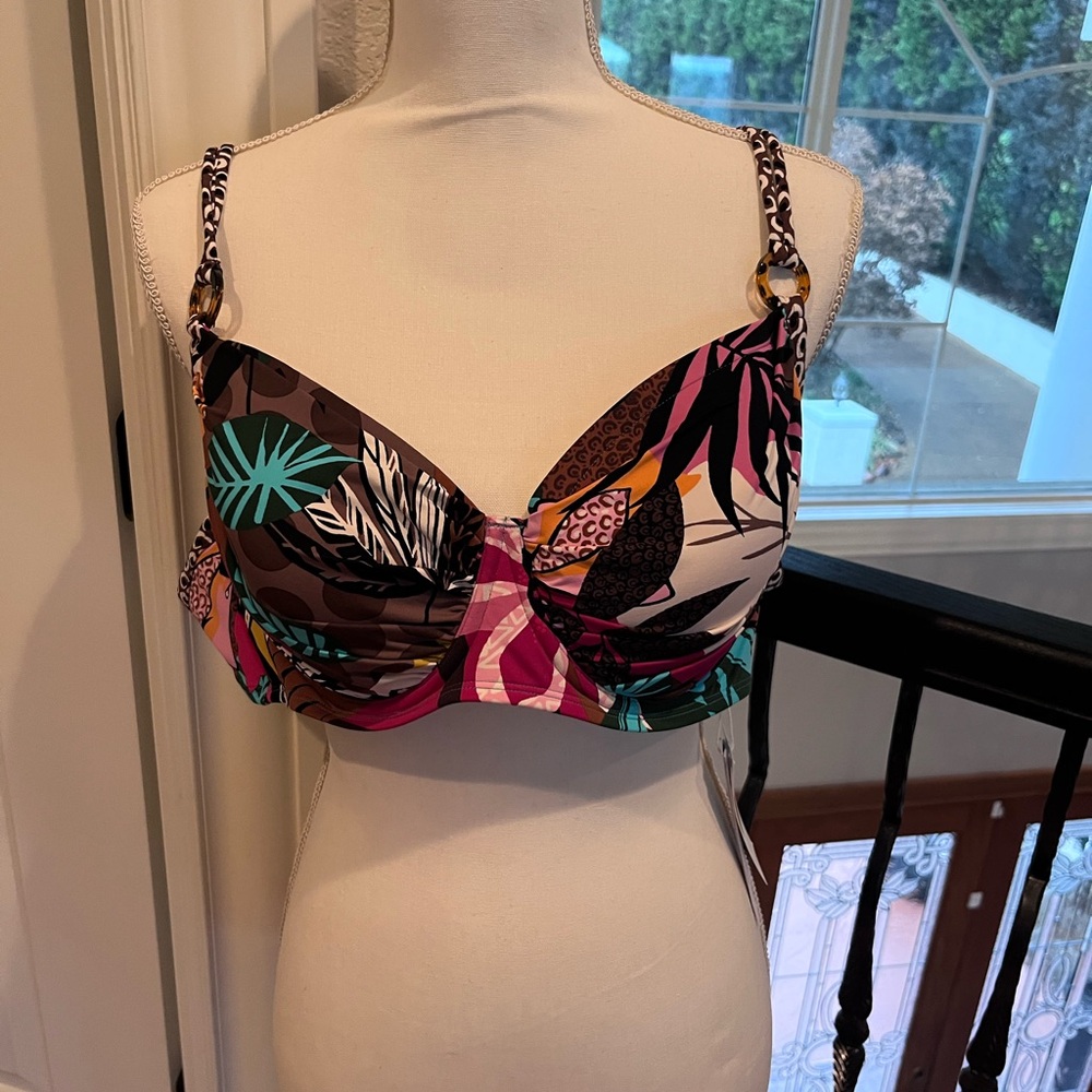 Bikini top